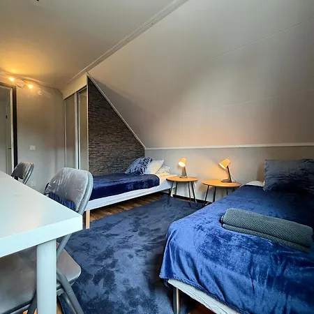 Workers With 4 Bedrooms 8 Beds And 2 Bath Near Volvo Göteborg