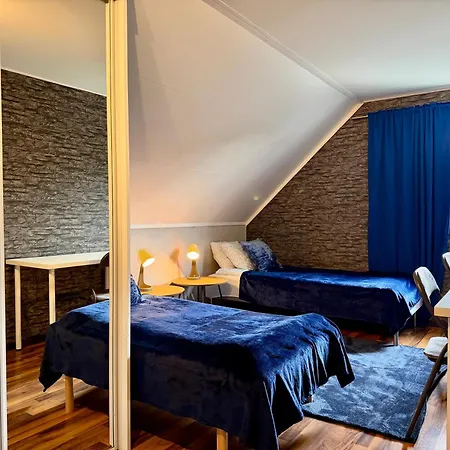 Ferienhaus Workers With 4 Bedrooms 8 Beds And 2 Bath Near Volvo *