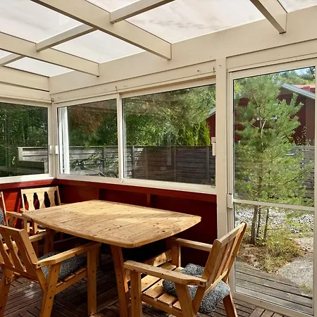 Workers With 4 Bedrooms 8 Beds And 2 Bath Near Volvo Göteborg