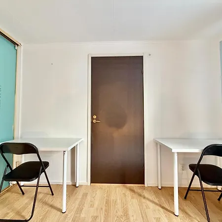 Villa Workers Premium House With 6 Bedrooms 2 Bath And Free Parking Göteborg