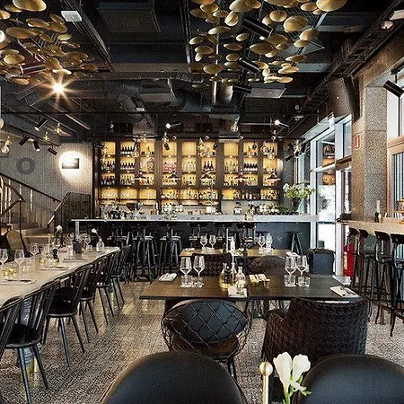 ホテル スカンディック ルビーネン 4*