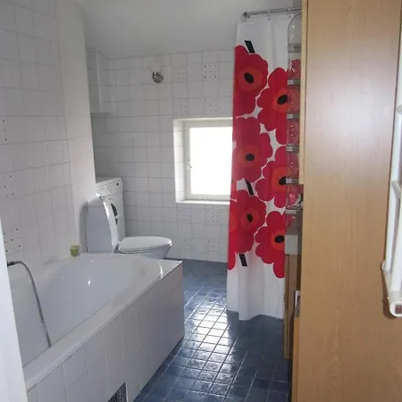Iqsuites