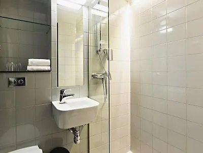 Comfort Hotel 3*