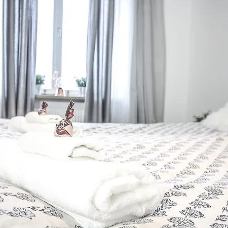 아파트 Vasagatan - Beautiful 20th Century Flat *