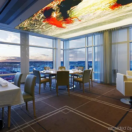 Upper House Szálloda 5*