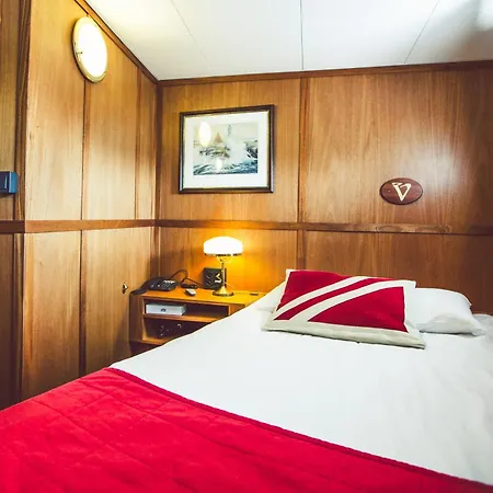 Båthotell Barken Viking 3*