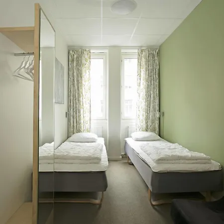 Slottsskogen 2*