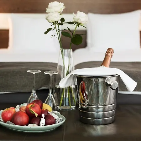 Profilhotels Opera 4*