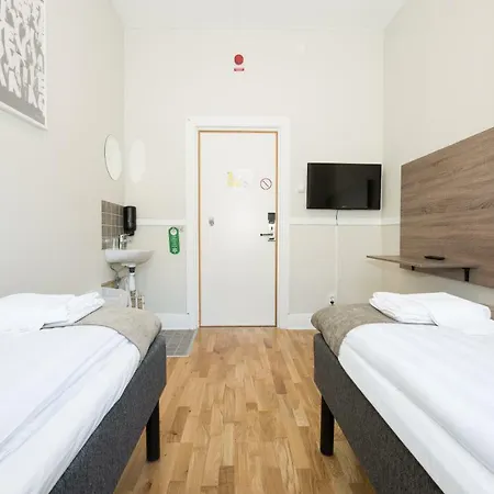 Hotel Avenyn 2*