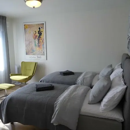 Kungssten 3*