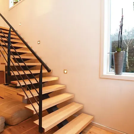 Tatil Evi Five-bedroom Holiday In Savedalen Göteborg