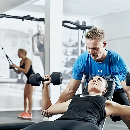 Kviberg Park & Conference فندق