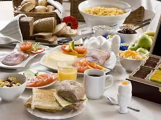호텔 Good Morning+ 3*