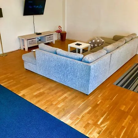 Very Central 165 Square Meters Avenue Gothenburg