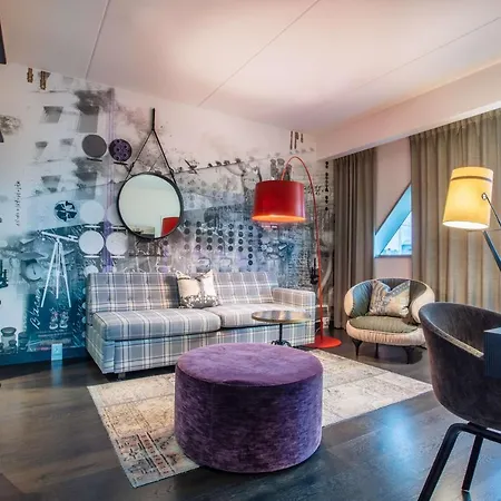 Radisson Blu Riverside Hotel