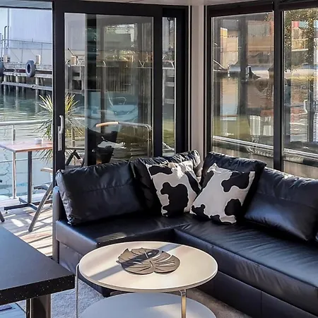Beautiful Ship-boat In Gteborg With 2 Bedrooms And Wifi Göteborg