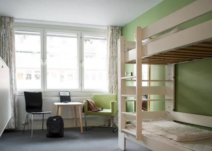 Slottsskogens Ostello