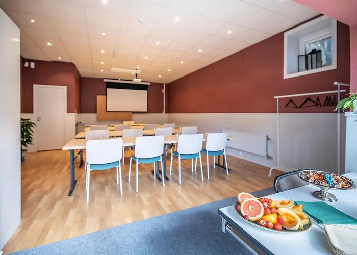 Hotell Treetop Hangout &