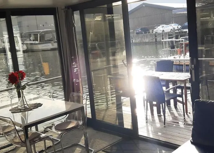 Hotel en barco La Mare