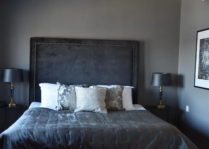 Quality Waterfront 酒店