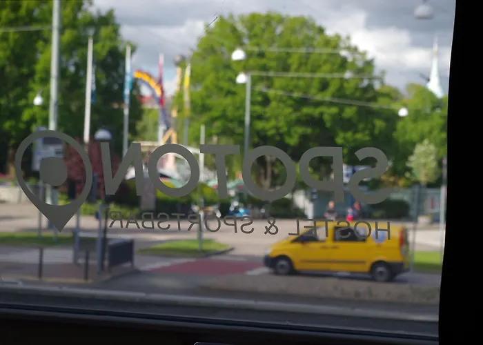 Spoton & Sportsbar *