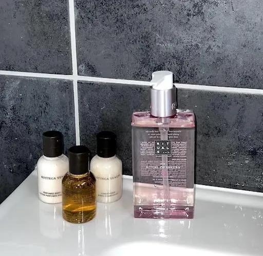 Exclusive Near The Ocean In Hovas Feriehus *