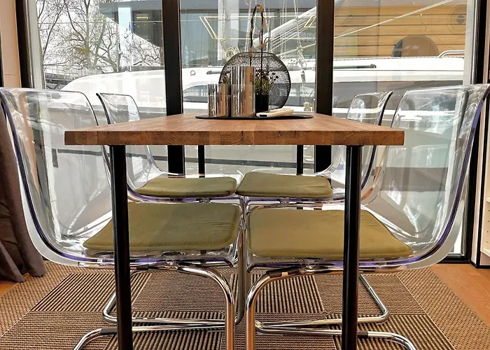 La Mare Bateau-hôtel