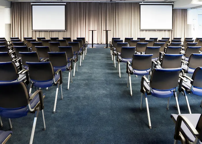 Scandic Crown Отель