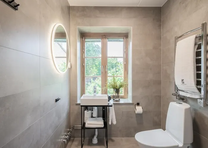 Live And Ekmanska 公寓式酒店 4*