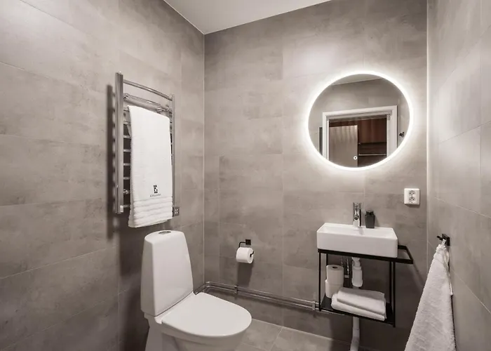 Live And Ekmanska Apartmanhotel 4*