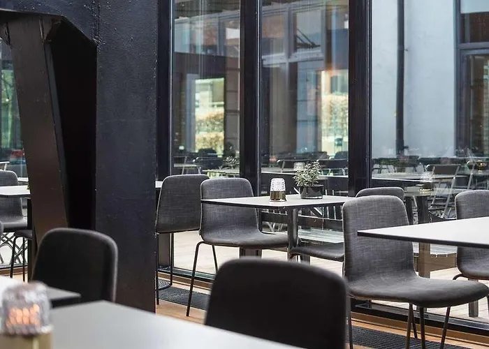 Quality 11 & Eriksbergshallen Hotel Gothenburg