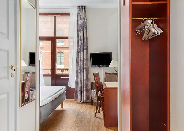 Western Tidbloms Hotel 3*