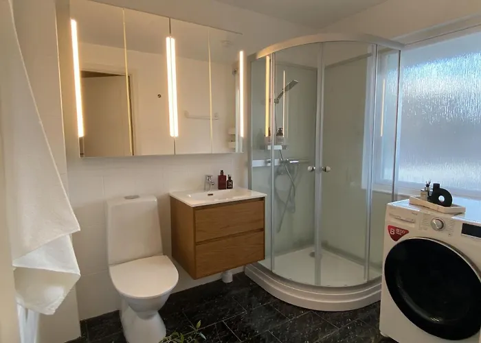 Luxurious With Free Parking Appartement