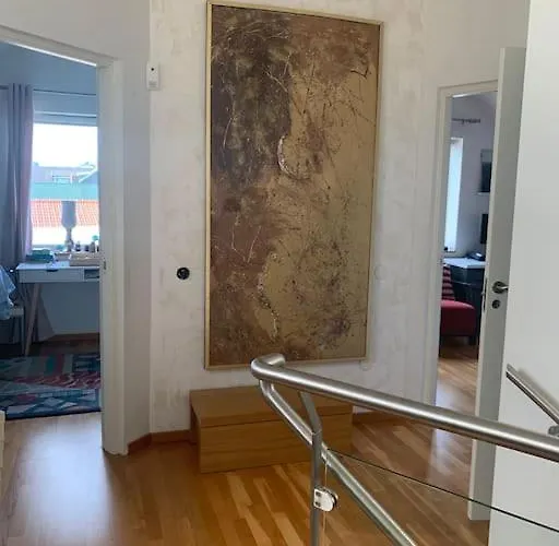 Modern Stor Naera Havet Och 10 Min Goteborg