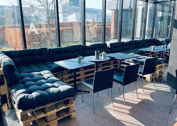 Quality 11 & Eriksbergshallen Hotel Gotemburgo