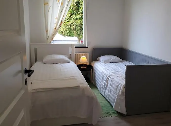 Hotell Harlig I Savedalen 10 Min *