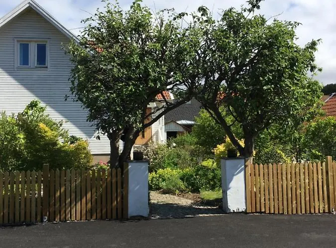 Bo Naera Och City. Goteborg