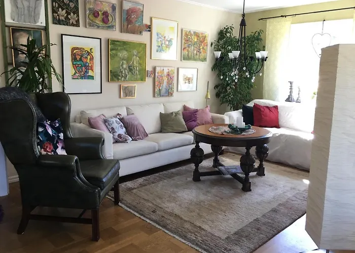 Villa Bo Naera Och City. Goteborg