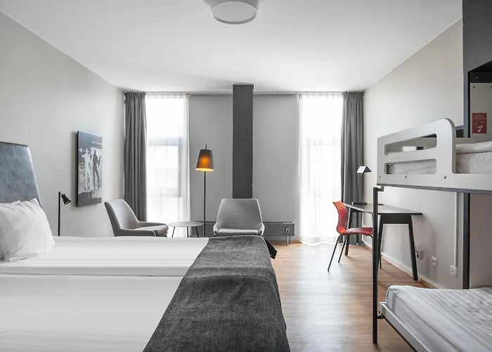 Quality 11 & Eriksbergshallen Gotemburgo