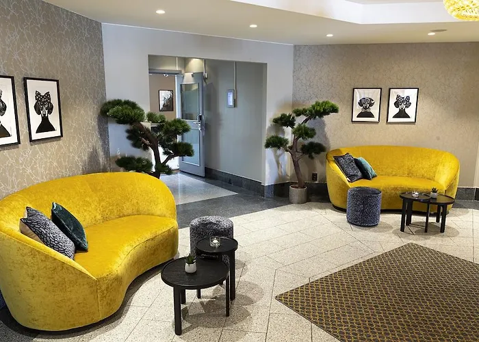 Thon Dockyard Hotel 3*