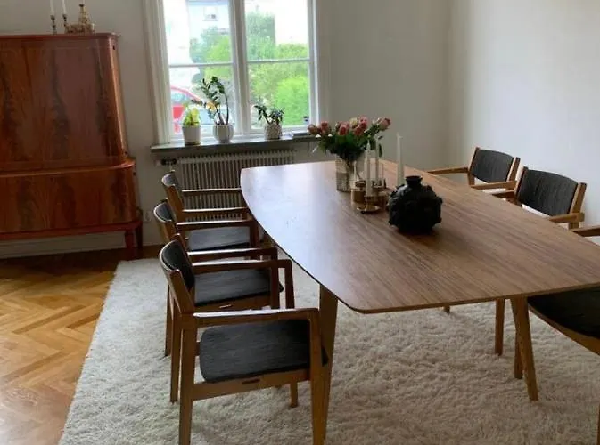 Villa Charmigt Radhus I Centrala Gotenburg