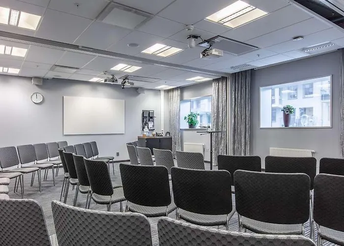 Radisson Blu Riverside 4*