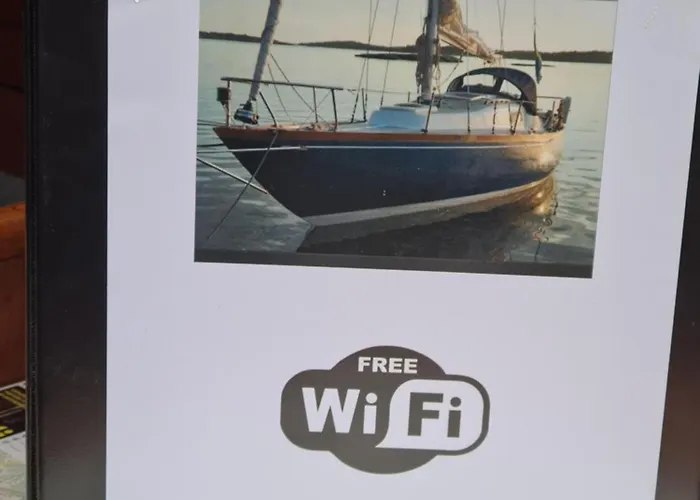 Tekne Downtown Sailboat - Vega 1