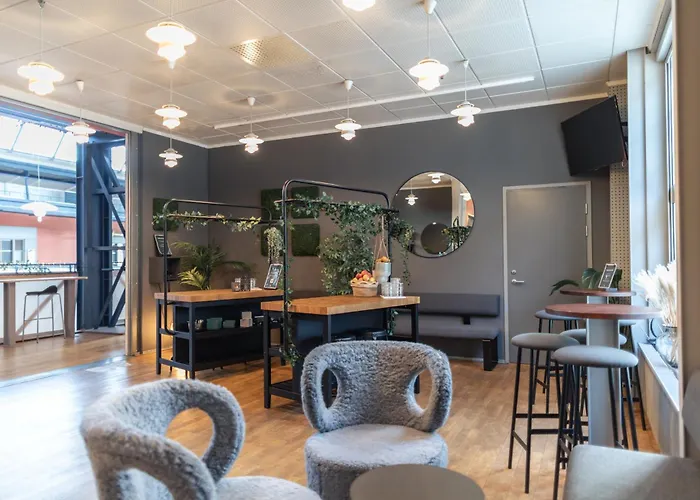 Quality 11 & Eriksbergshallen 4*