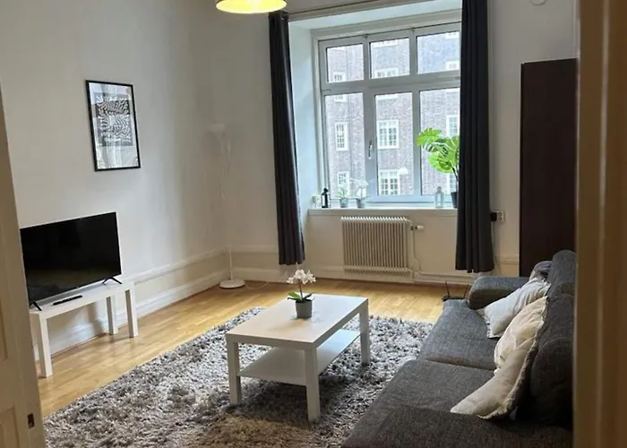 Luxury In City Centre 아파트 *