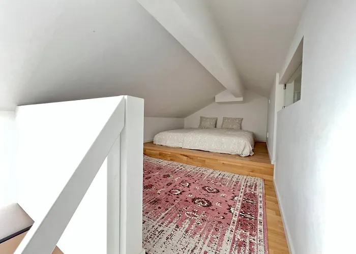 Big Bright Loft On Andra Langgatan