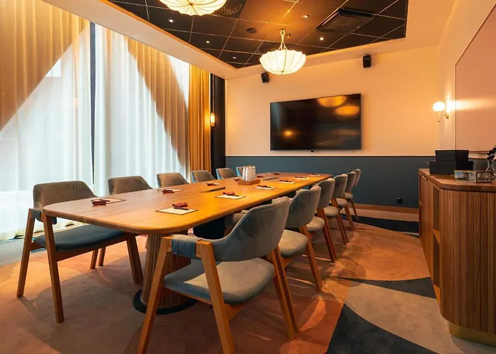 Jacy'z & Отель Гётеборг