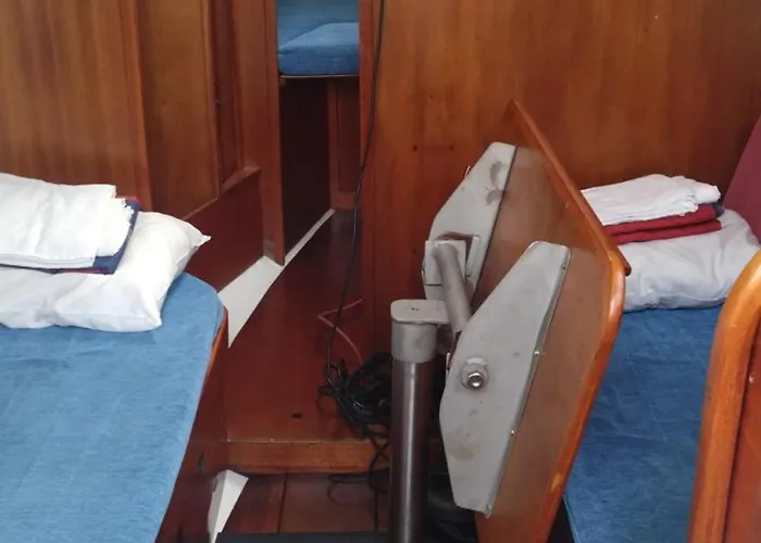 Tekne Downtown Sailboat - Vega 2 Göteborg