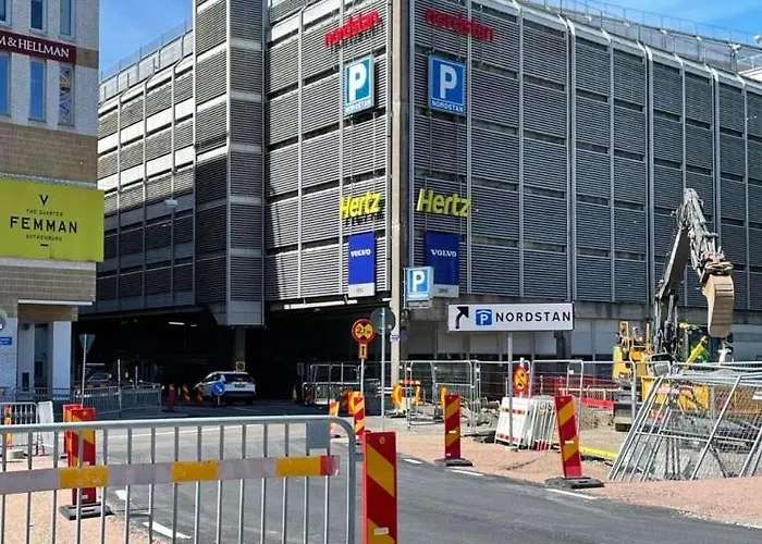 Downtown Sailboat - Vega 1 Tekne