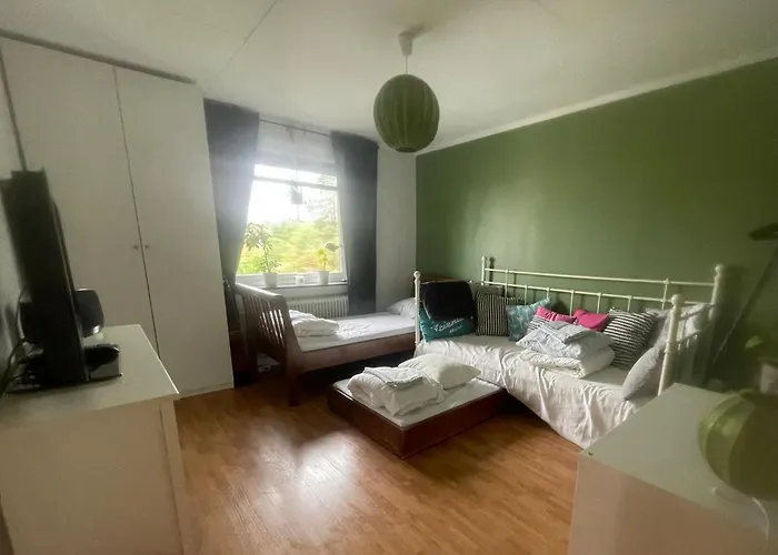 Villa The Yellow Townhouse